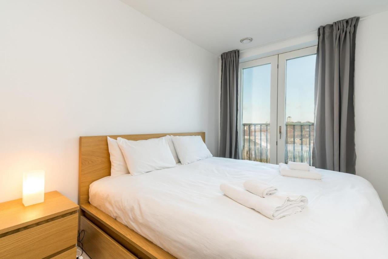 Апартаменти New 2Bd Flat 4Mins To Excel Centre Fast City Links Лондон Екстер'єр фото